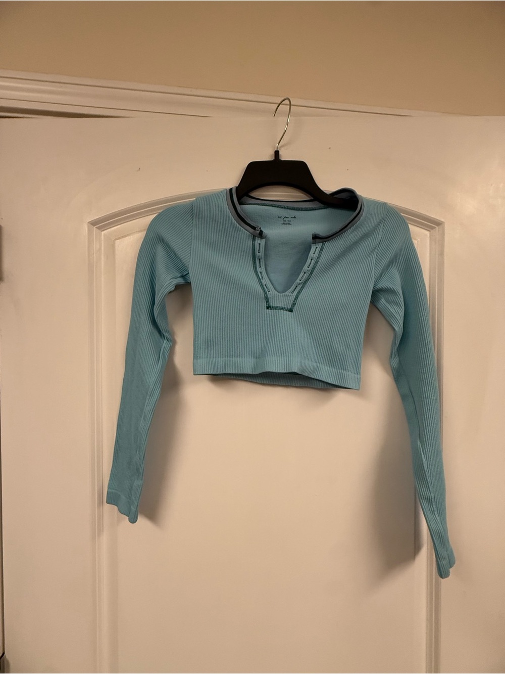 NWT Out From Under Ocean Blue Ribbed Long Sleeve Crop Top XS/S